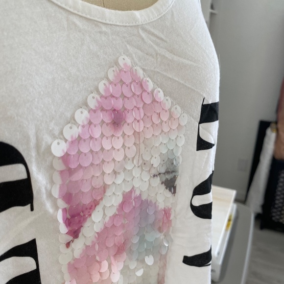 White Racer Back Knit Graphic Tank Tee With Mesh Back And Pastel Sequin Details - Picture 3 of 14